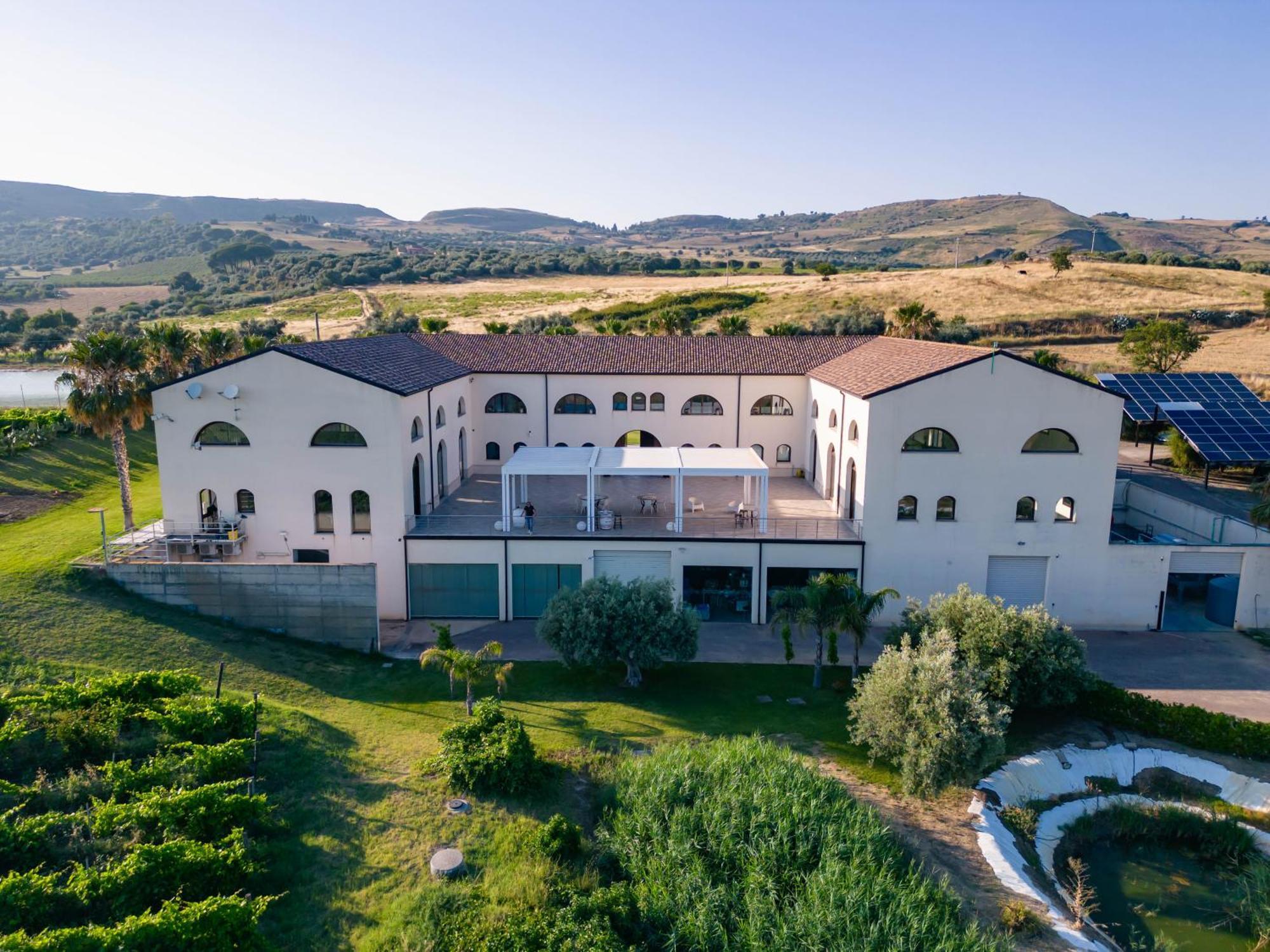 Judeka Agriresort Кальтаджіроне Екстер'єр фото